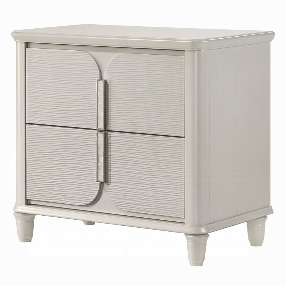 ACME Laveda 6-Piece Bedroom Set