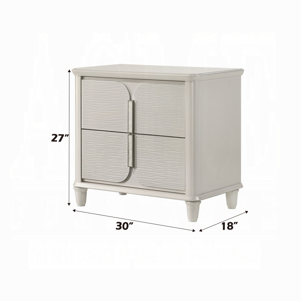 ACME Laveda 6-Piece Bedroom Set